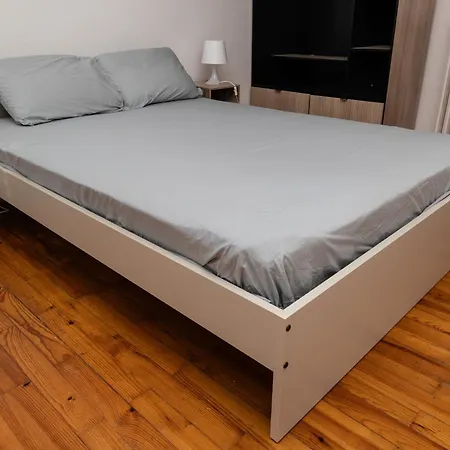 L Authentique Proche Centre *