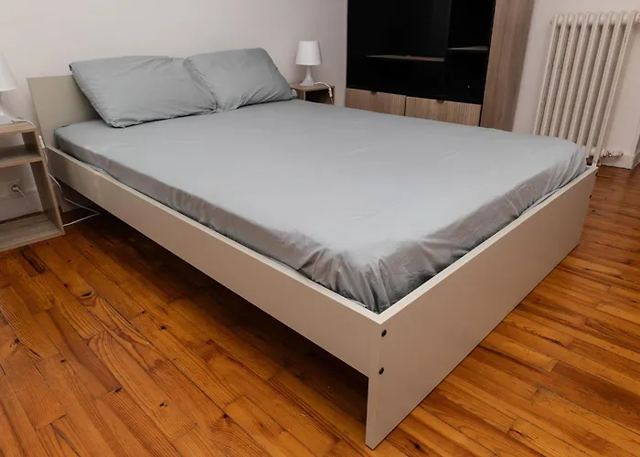 L Authentique Proche Centre *