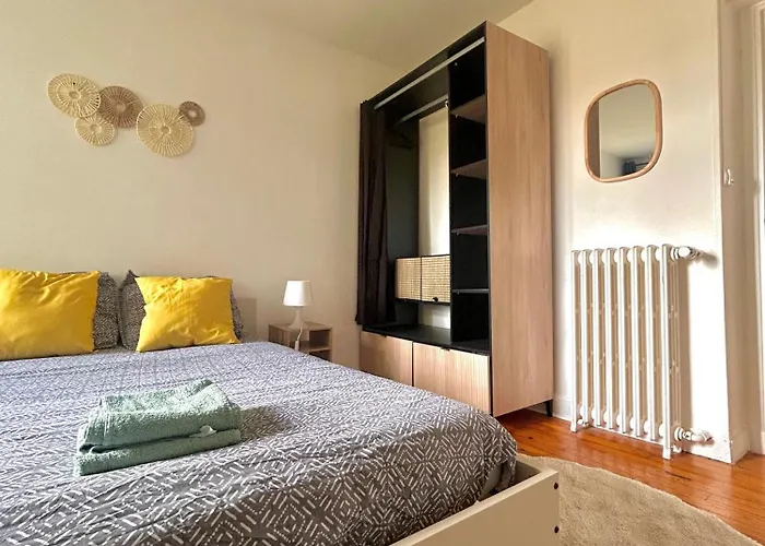 L Authentique Proche Centre *